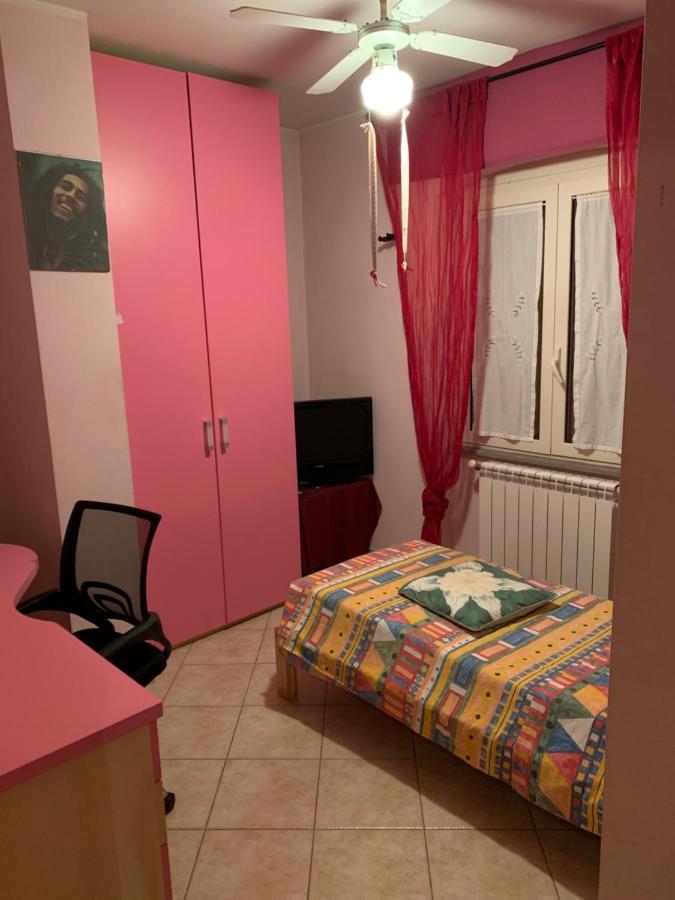 Habitación en casa particular Elena House Roma