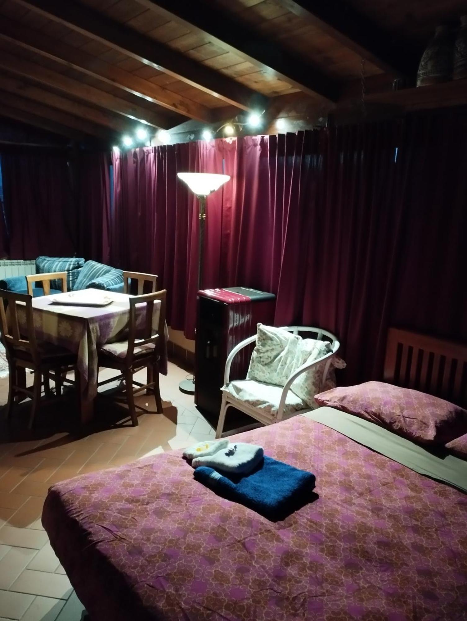 Quarto em Acomodações Particulares Elena House